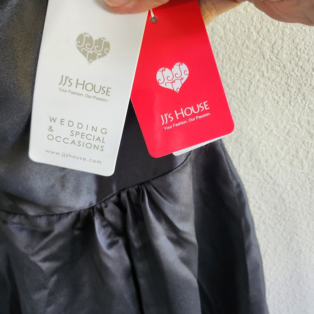 A-line One Shoulder Floor-Length Satin Bridesmaid/ Formal Dress - Picture 9 of 12